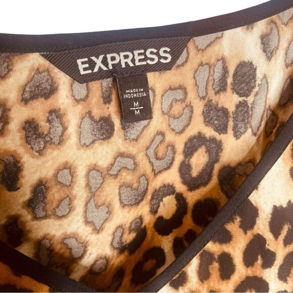 Express Leopard Satin V‑Neck Blouse Short Sleeve Flowing Silky Top Size M | EUC - Picture 3 of 9